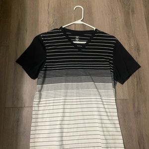 I.N.C T Shirt men Medium